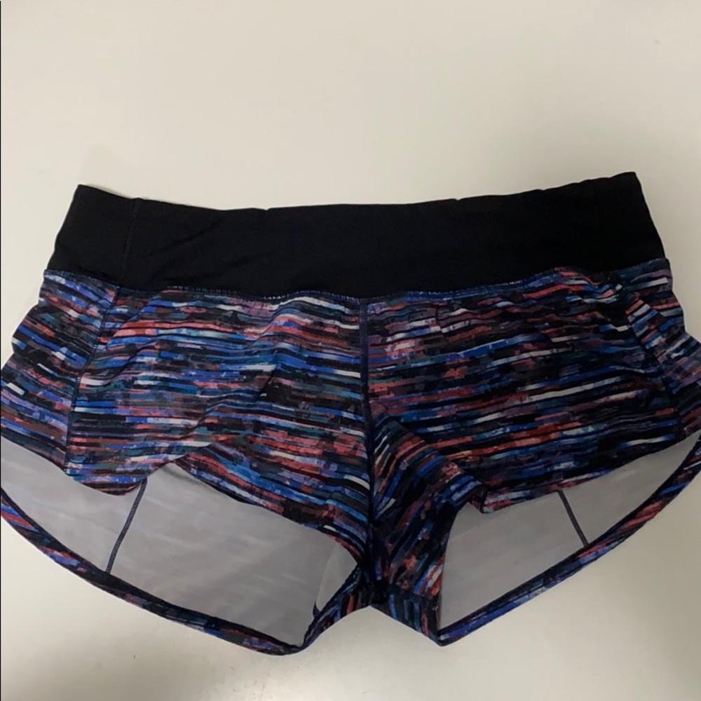 Lululemon shorts size 10